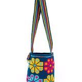 Mochila Wayuu Jardín Pixelado